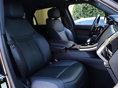2024 Land Rover Range Rover Sport P360 SE - Photo 12 - Jacksonville, FL 32211