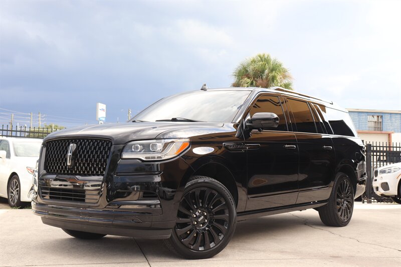 2023 Lincoln Navigator Black Label  