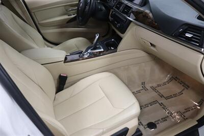2013 BMW ActiveHybrid 3 - Photo 14 - Jacksonville, FL 32211
