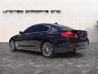 2018 BMW 5 Series 530i - Photo 5 - Jacksonville, FL 32211