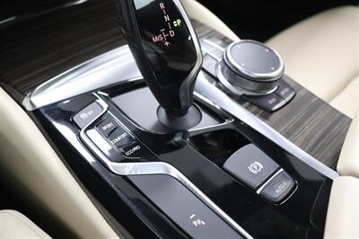 2018 BMW 5 Series 530i - Photo 35 - Jacksonville, FL 32211