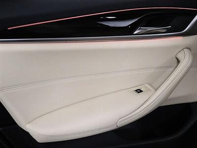 2018 BMW 5 Series 530i - Photo 18 - Jacksonville, FL 32211