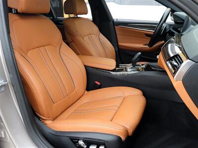 2018 BMW 5 Series 530i Sportline - Photo 12 - Jacksonville, FL 32211