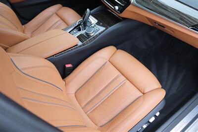 2018 BMW 5 Series 530i  Sport - Photo 11 - Jacksonville, FL 32211