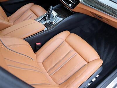 2018 BMW 5 Series 530i Sportline - Photo 11 - Jacksonville, FL 32211