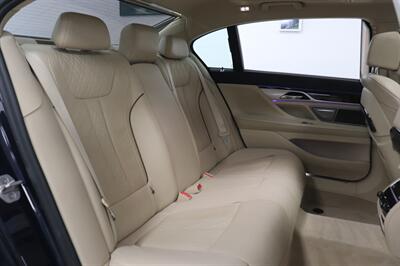 2017 BMW 7 Series 740i   - Photo 14 - Jacksonville, FL 32211