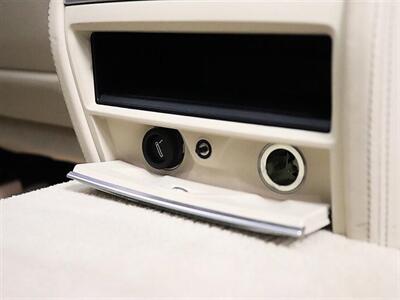 2017 BMW 7 Series 740i - Photo 24 - Jacksonville, FL 32211