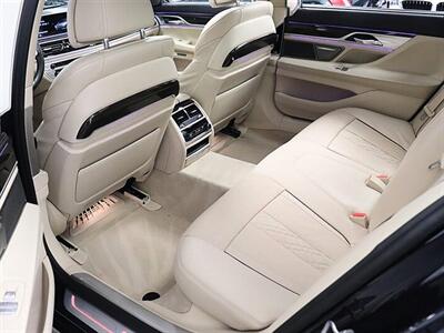 2017 BMW 7 Series 740i - Photo 15 - Jacksonville, FL 32211