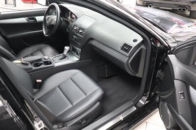2008 Mercedes-Benz C 300 Sport - Photo 11 - Jacksonville, FL 32211