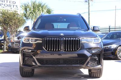 2022 BMW X7 xDrive40i - Photo 8 - Jacksonville, FL 32211