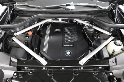 2022 BMW X7 xDrive40i - Photo 56 - Jacksonville, FL 32211