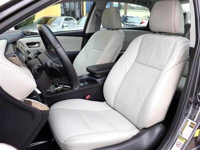 2015 Toyota Avalon XLE   - Photo 11 - Jacksonville, FL 32211