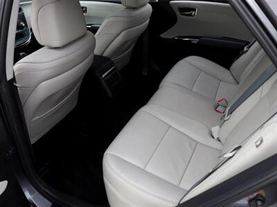 2015 Toyota Avalon XLE   - Photo 16 - Jacksonville, FL 32211