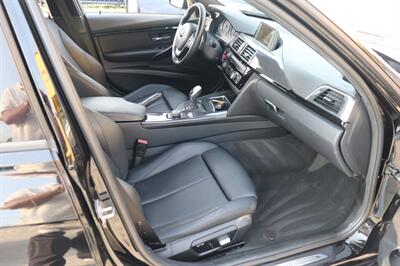 2016 BMW 3 Series 328i   - Photo 11 - Jacksonville, FL 32211