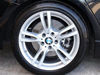 2017 BMW 3 Series 330i - Photo 39 - Jacksonville, FL 32211