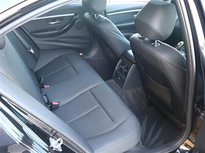 2017 BMW 3 Series 330i - Photo 14 - Jacksonville, FL 32211