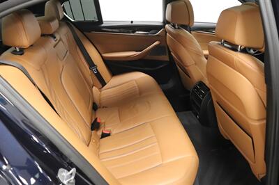 2019 BMW 5 Series 540i   - Photo 15 - Jacksonville, FL 32211