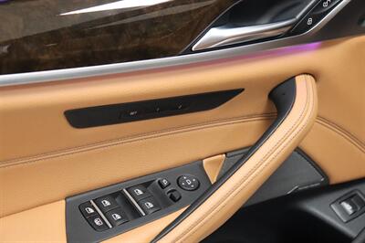 2019 BMW 5 Series 540i   - Photo 46 - Jacksonville, FL 32211