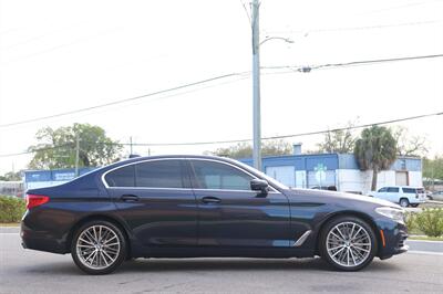 2019 BMW 5 Series 540i   - Photo 6 - Jacksonville, FL 32211