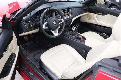 2010 BMW Z4 sDrive30i   - Photo 13 - Jacksonville, FL 32211