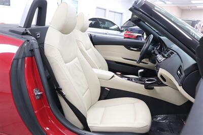 2010 BMW Z4 sDrive30i   - Photo 16 - Jacksonville, FL 32211