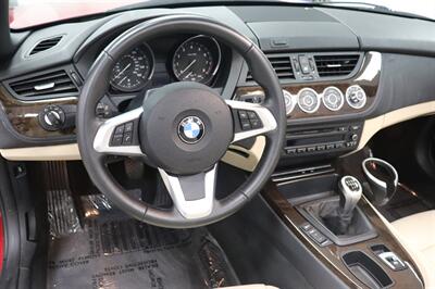 2010 BMW Z4 sDrive30i   - Photo 22 - Jacksonville, FL 32211