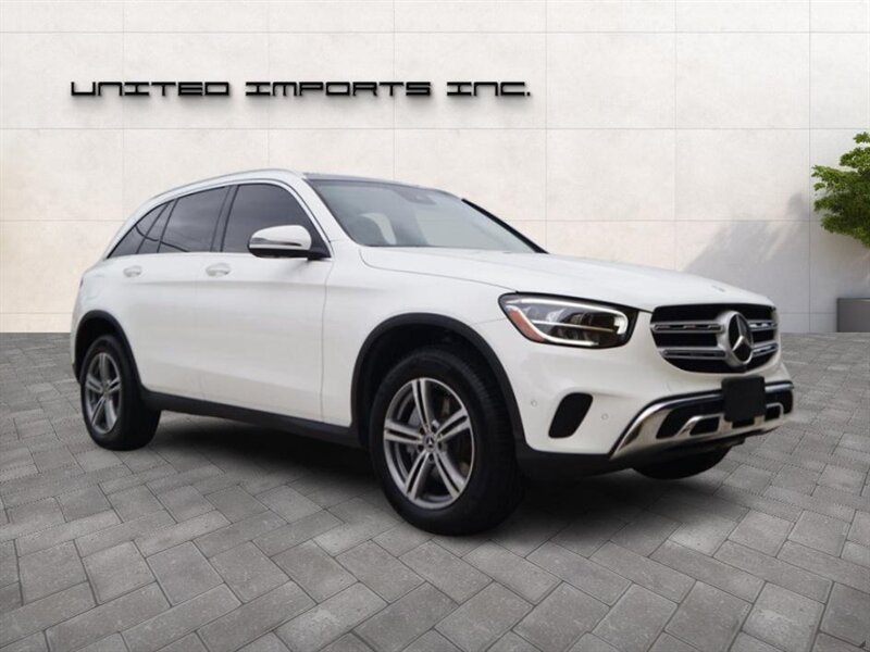 2022 Mercedes Benz GLC 300 photo 6
