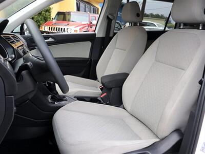2020 Volkswagen Tiguan S - Photo 11 - Jacksonville, FL 32211