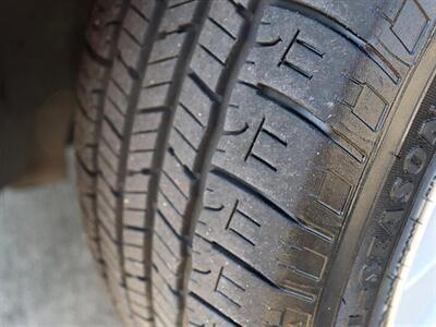 2006 BMW 3 Series 325i   - Photo 23 - Jacksonville, FL 32211