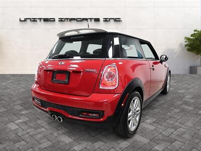 2013 MINI Hardtop Cooper S   - Photo 4 - Jacksonville, FL 32211