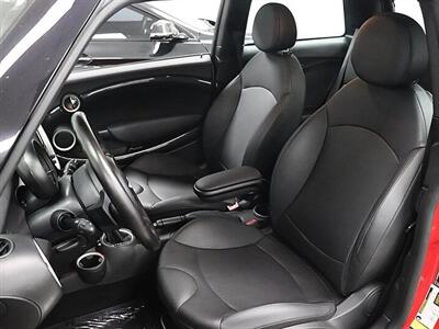 2013 MINI Hardtop Cooper S   - Photo 6 - Jacksonville, FL 32211