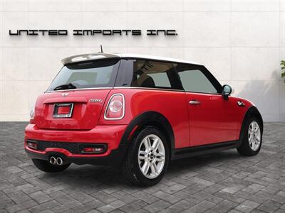 2013 MINI Hardtop Cooper S - Photo 5 - Jacksonville, FL 32211