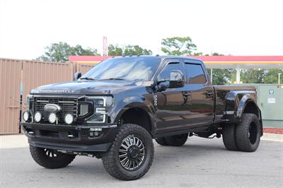 2021 Ford F-350 Super Duty Platinum - Photo 1 - Jacksonville, FL 32211
