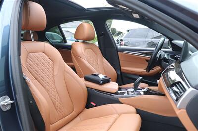 2023 BMW 5 Series 530i xDrive M Sport - Photo 12 - Jacksonville, FL 32211