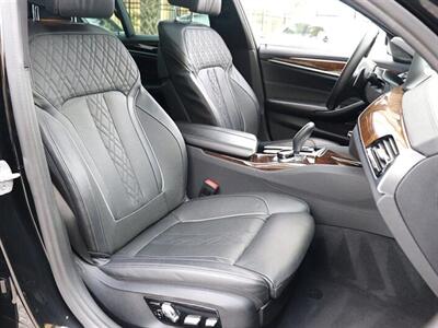 2019 BMW 5 Series M550i xDrive - Photo 13 - Jacksonville, FL 32211