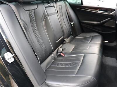 2019 BMW 5 Series M550i xDrive - Photo 15 - Jacksonville, FL 32211