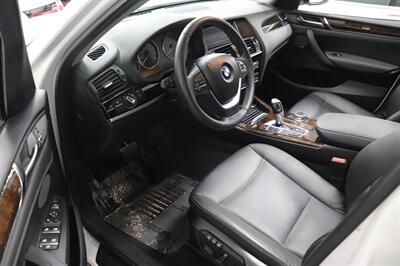 2017 BMW X3 sDrive28i - Photo 9 - Jacksonville, FL 32211