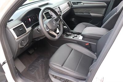 2023 Volkswagen Atlas V6 SE 4Motion   - Photo 9 - Jacksonville, FL 32211