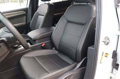 2023 Volkswagen Atlas V6 SE 4Motion   - Photo 10 - Jacksonville, FL 32211