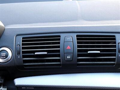 2011 BMW 1 Series 135i   - Photo 17 - Jacksonville, FL 32211