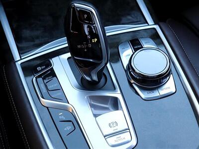 2018 BMW 7 Series 750i   - Photo 27 - Jacksonville, FL 32211