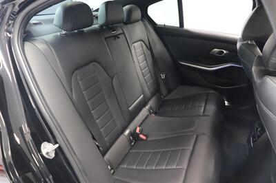 2021 BMW 3 Series 330i   - Photo 14 - Jacksonville, FL 32211