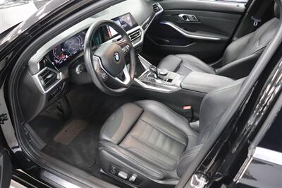 2021 BMW 3 Series 330i   - Photo 9 - Jacksonville, FL 32211