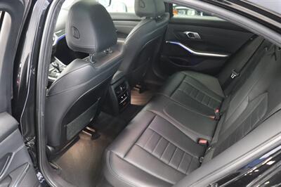 2021 BMW 3 Series 330i   - Photo 15 - Jacksonville, FL 32211