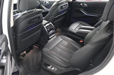 2019 BMW X7 xDrive50i   - Photo 17 - Jacksonville, FL 32211