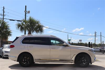 2019 BMW X7 xDrive50i   - Photo 6 - Jacksonville, FL 32211