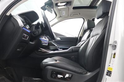 2019 BMW X7 xDrive50i   - Photo 21 - Jacksonville, FL 32211