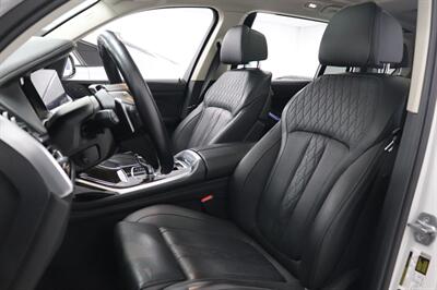 2019 BMW X7 xDrive50i   - Photo 10 - Jacksonville, FL 32211