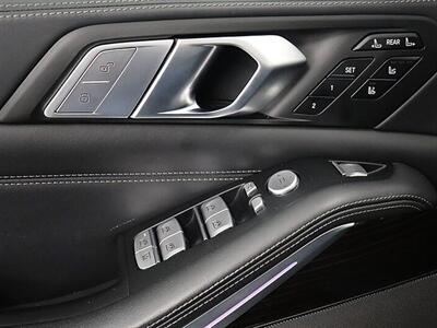 2019 BMW X7 xDrive50i   - Photo 79 - Jacksonville, FL 32211