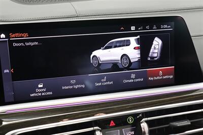 2019 BMW X7 xDrive50i   - Photo 65 - Jacksonville, FL 32211